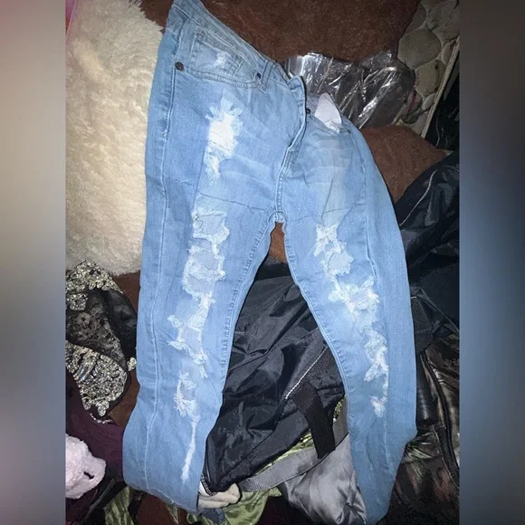 Jeans - Picture 2 of 2